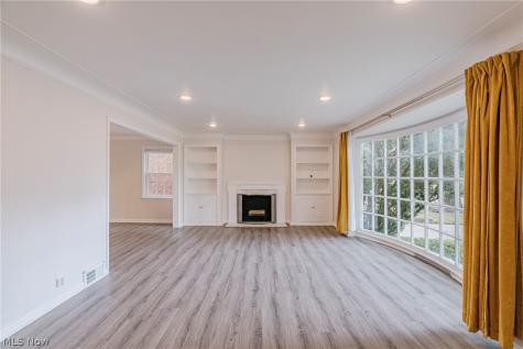 3710 Strandhill Road Shaker Heights OH 44122