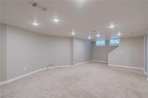 3710 Strandhill Road Shaker Heights OH 44122