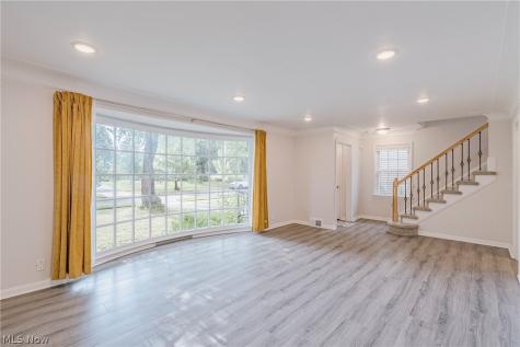 3710 Strandhill Road Shaker Heights OH 44122