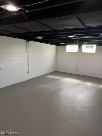 19807 Kewanee Avenue Cleveland OH 44119