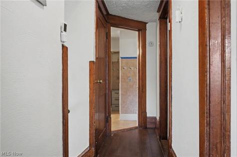 1263 Beardsley Street Akron OH 44301