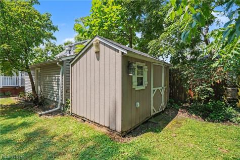 1263 Beardsley Street Akron OH 44301