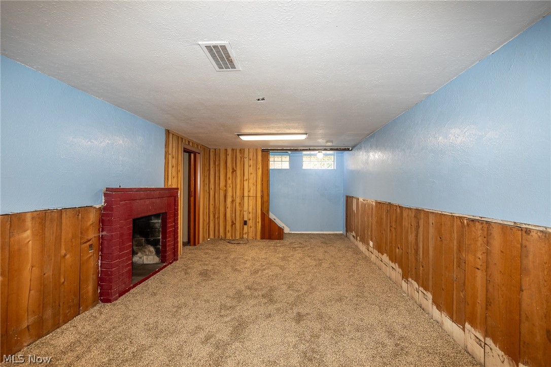 831 Sable Road Cleveland OH 44119