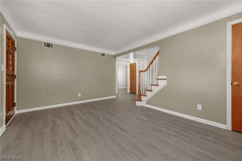 5607 Morningside Drive Parma OH 44129