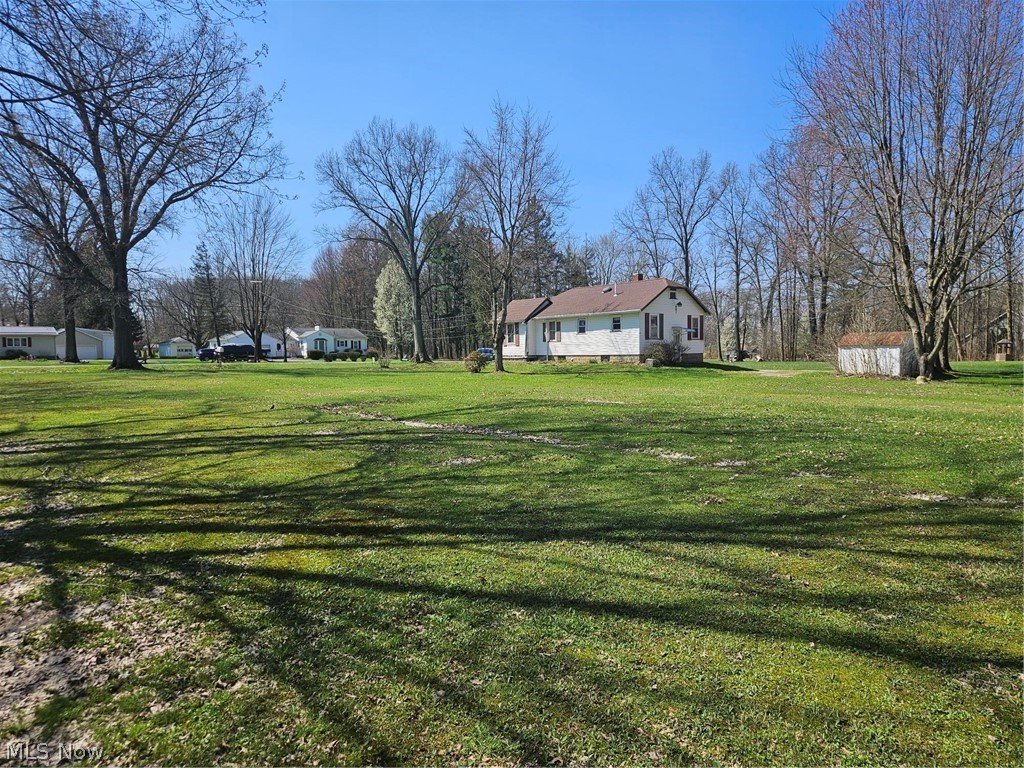 7631 Mines Road SE Howland OH 44484