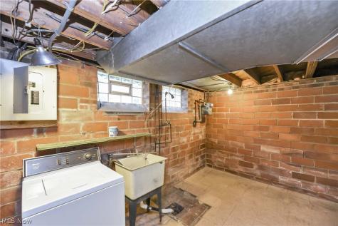 2765 Wagar Road Rocky River OH 44116