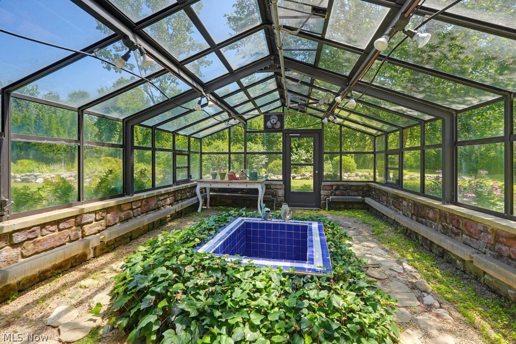 135 W Hines Hill Road Hudson OH 44236