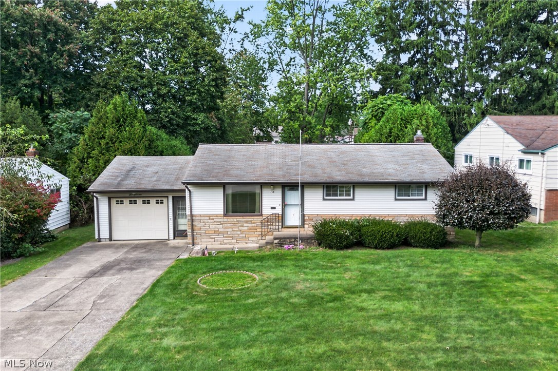 114 Joan Circle Campbell OH 44405