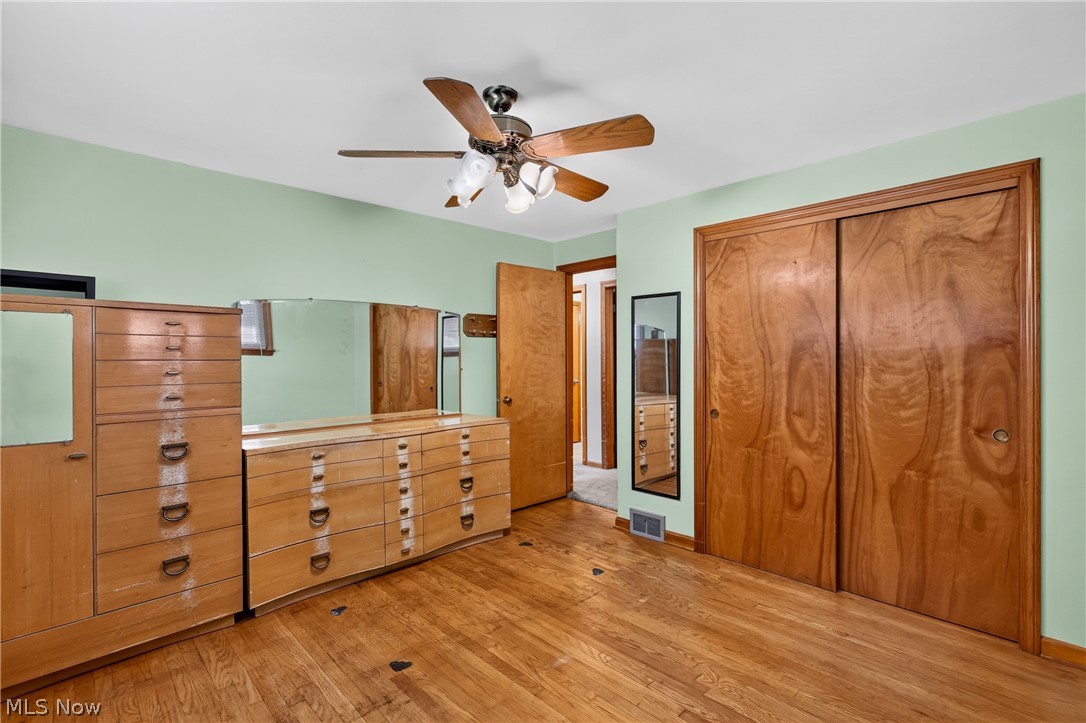 114 Joan Circle Campbell OH 44405