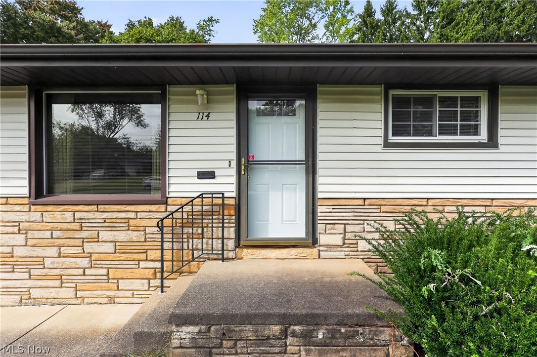 114 Joan Circle Campbell OH 44405