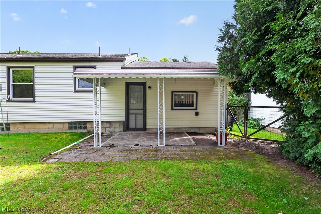 114 Joan Circle Campbell OH 44405