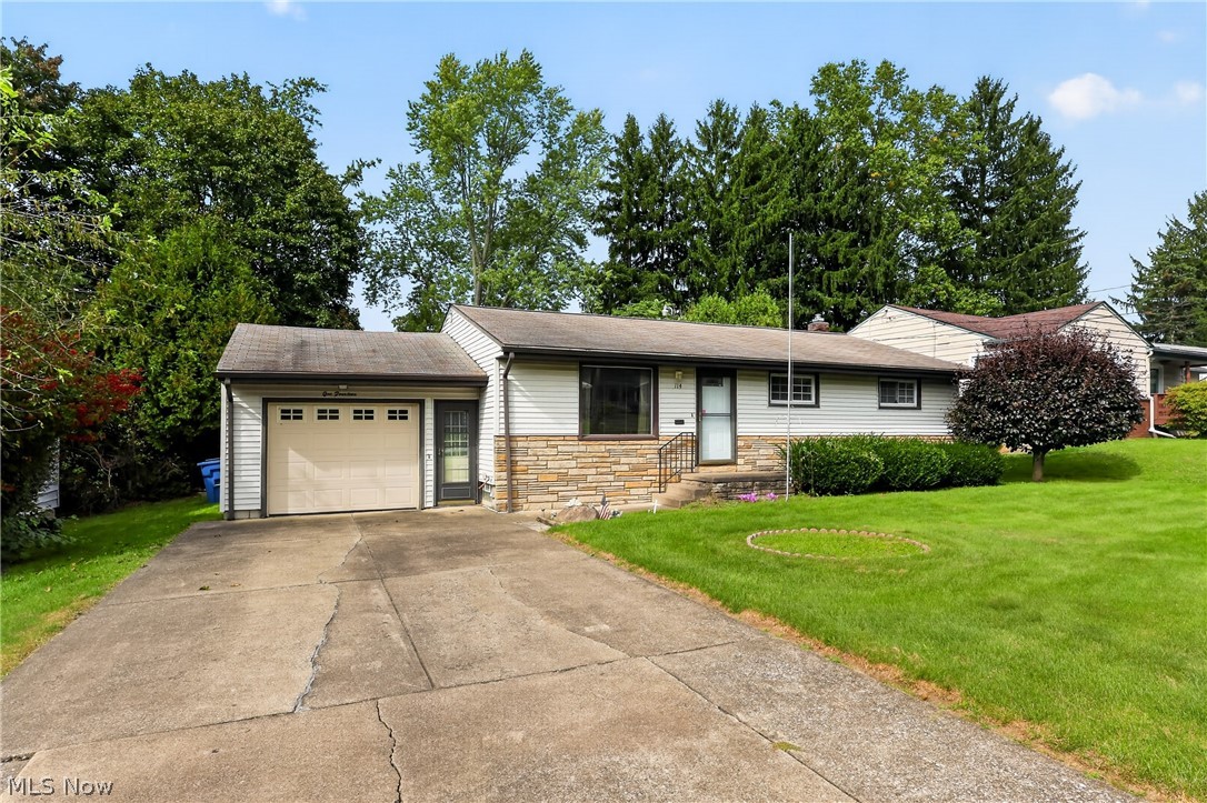 114 Joan Circle Campbell OH 44405