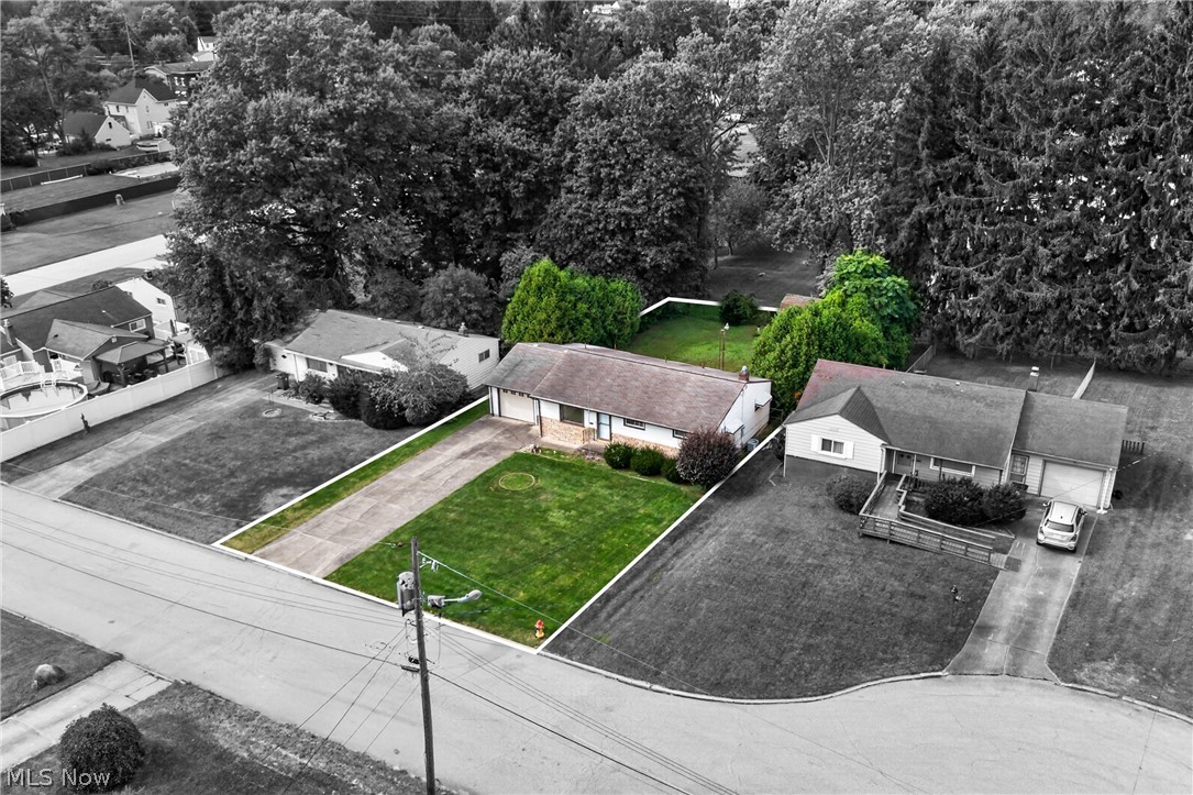 114 Joan Circle Campbell OH 44405