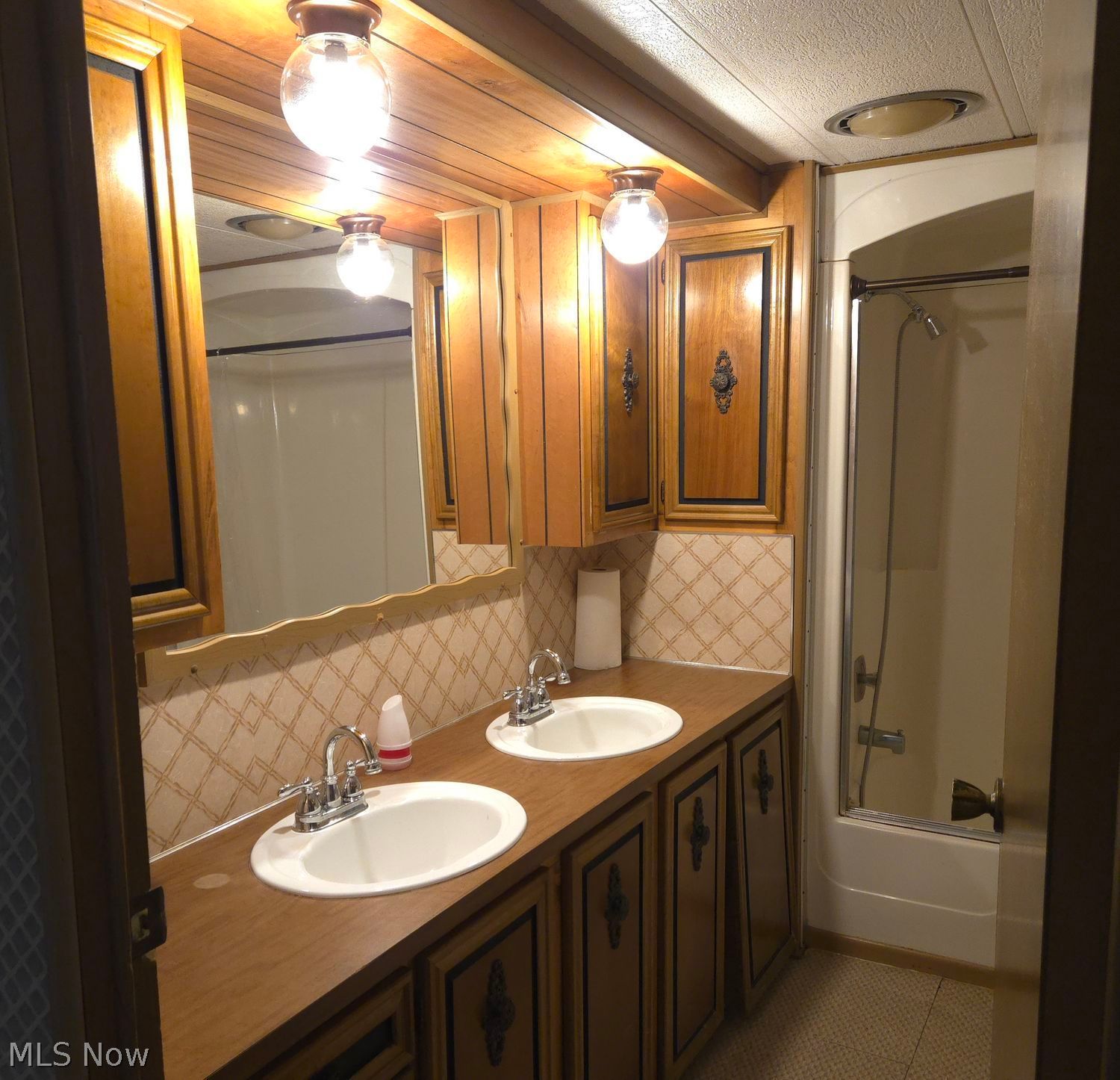 5852 Cleveland Road Wooster OH 44691