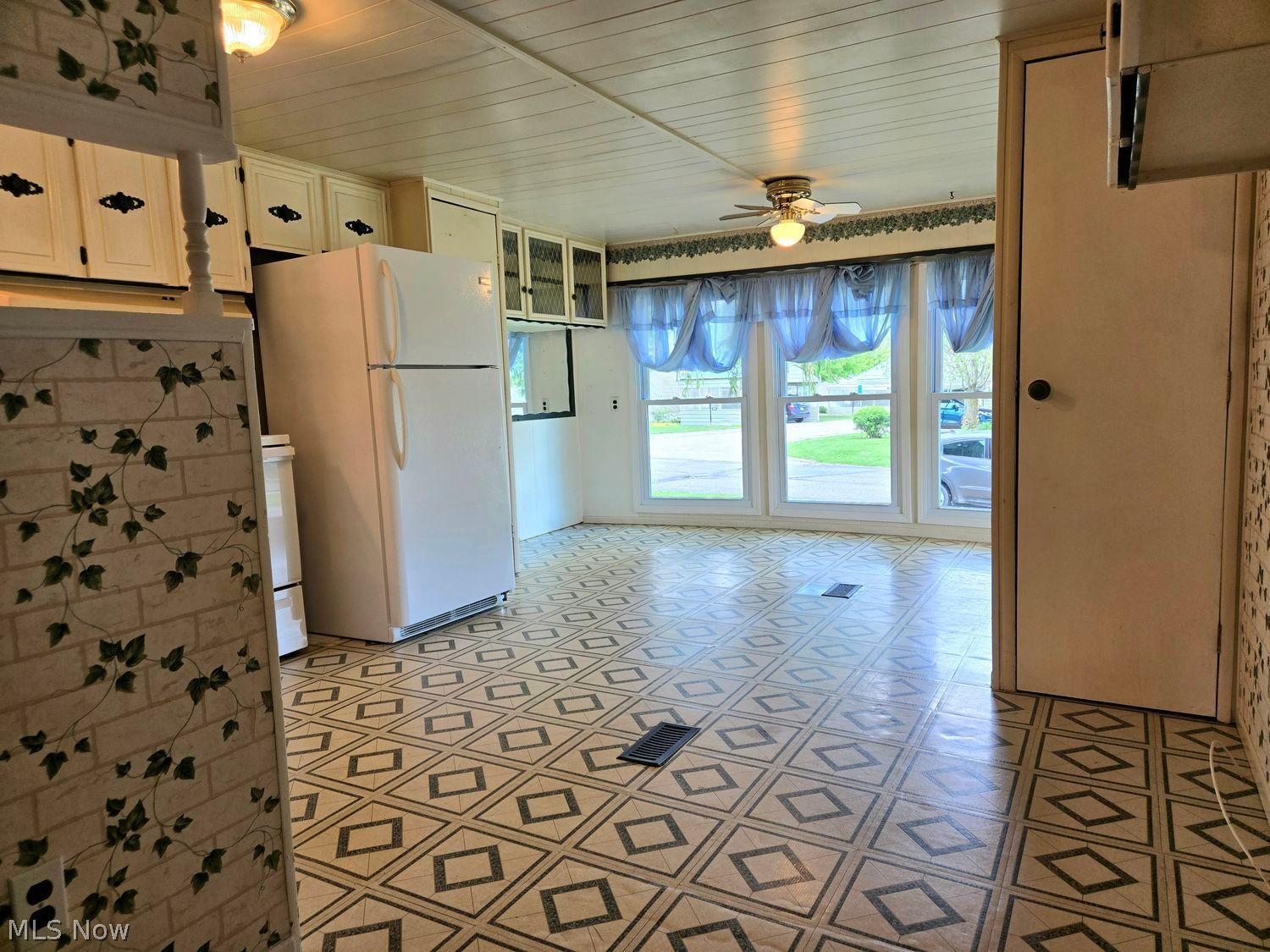 5852 Cleveland Road Wooster OH 44691