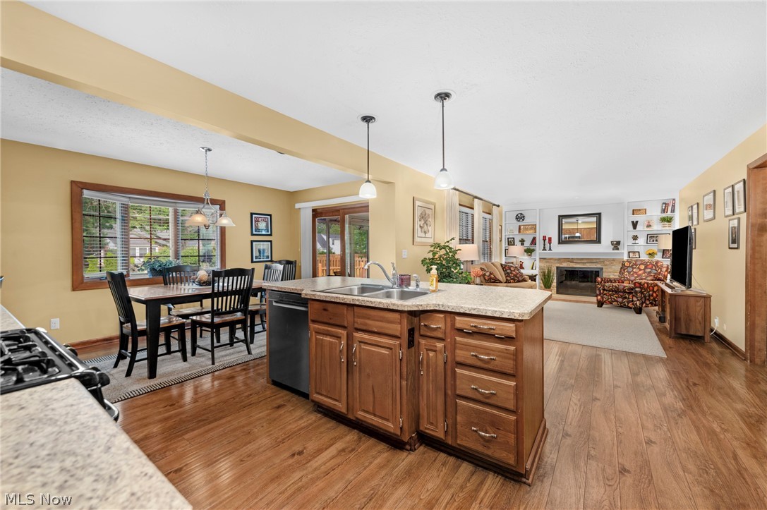 2808 W Asplin Drive Rocky River OH 44116