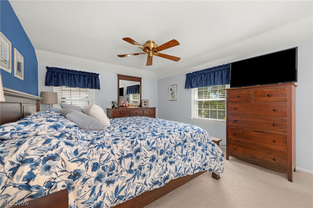 2808 W Asplin Drive Rocky River OH 44116