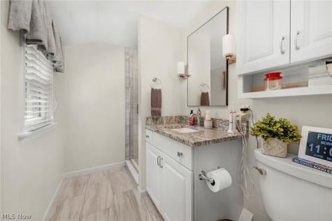 2808 W Asplin Drive Rocky River OH 44116