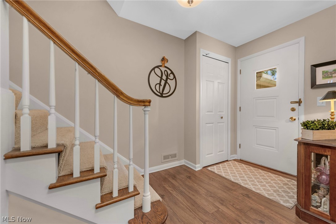 2808 W Asplin Drive Rocky River OH 44116