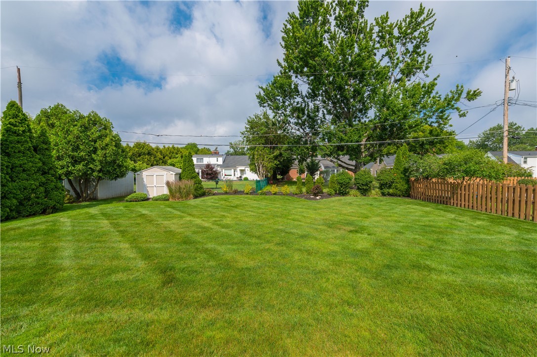 2808 W Asplin Drive Rocky River OH 44116