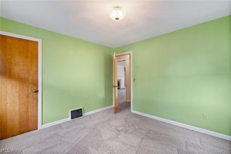 154 Hilltop Drive NW Canton OH 44708