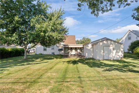 154 Hilltop Drive NW Canton OH 44708