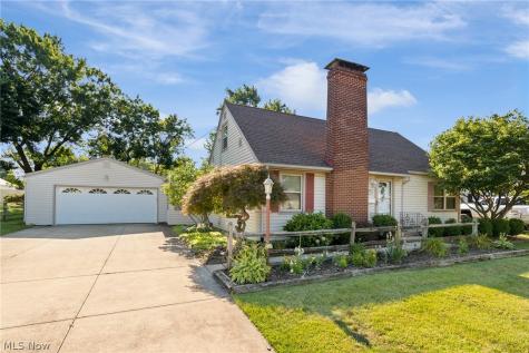154 Hilltop Drive NW Canton OH 44708