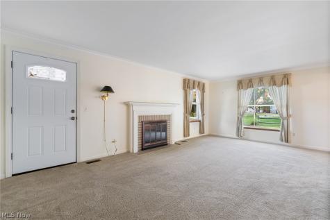154 Hilltop Drive NW Canton OH 44708