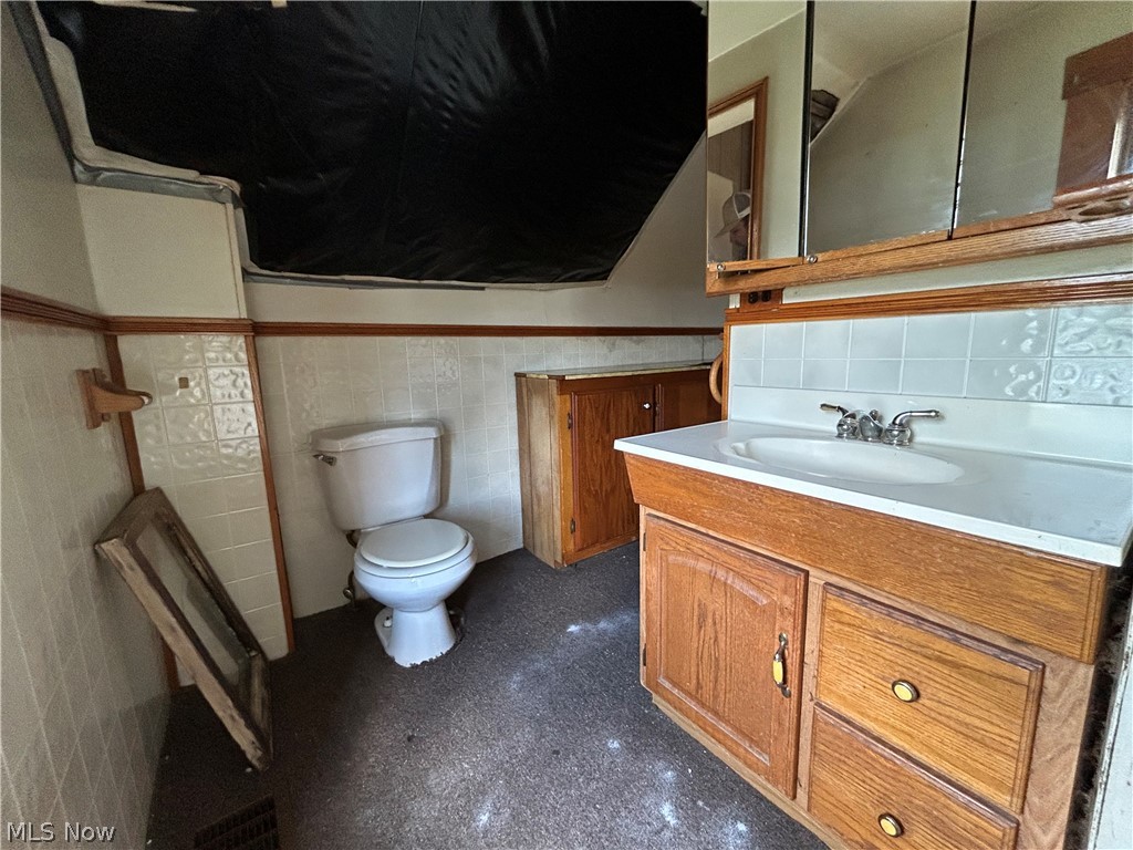 207 Fair Street Quaker City OH 43773
