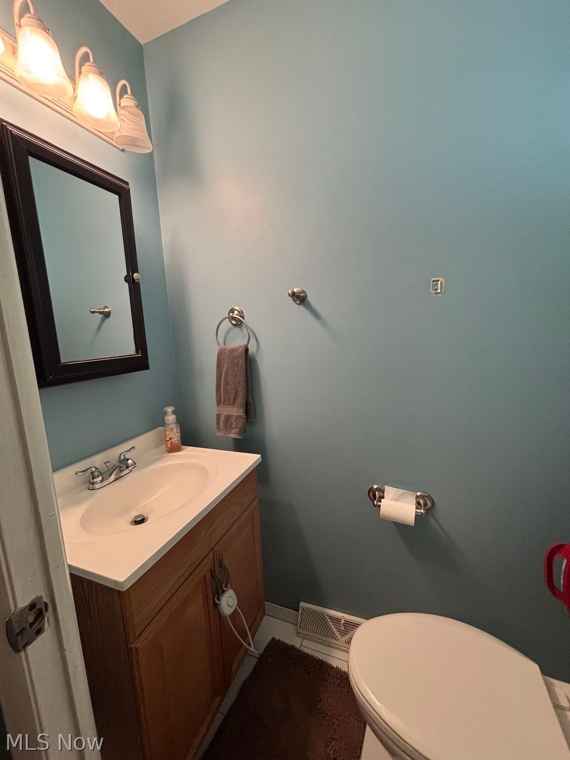 409 Sylvia Drive Chardon OH 44024