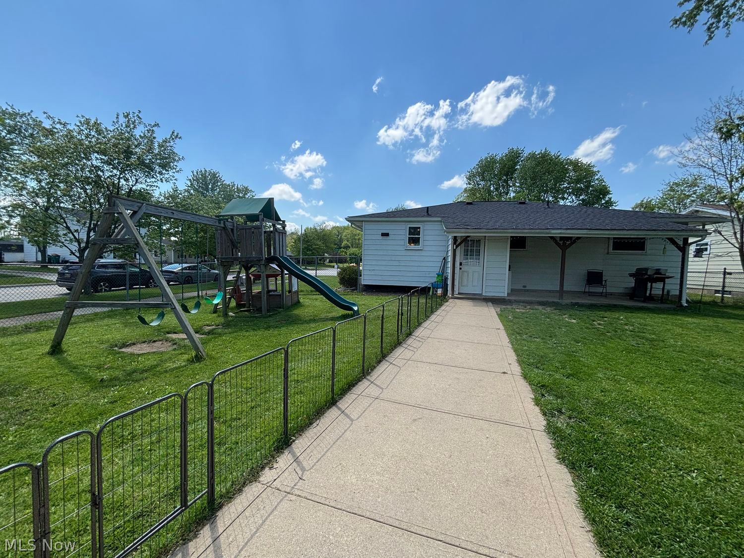 409 Sylvia Drive Chardon OH 44024