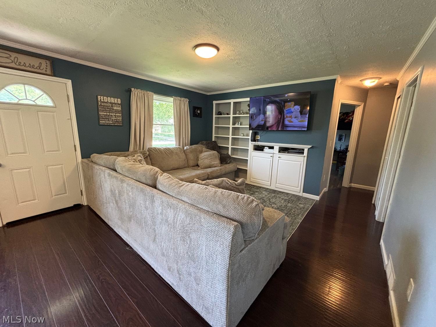 409 Sylvia Drive Chardon OH 44024