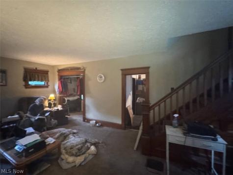 1316 Saint Elmo Avenue NE Canton OH 44705