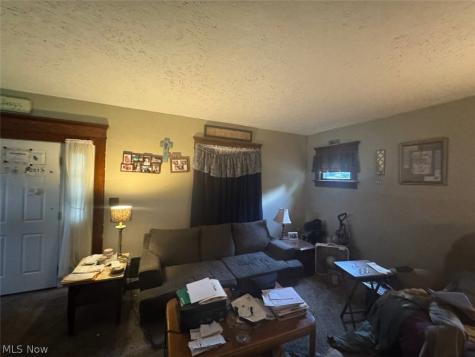 1316 Saint Elmo Avenue NE Canton OH 44705