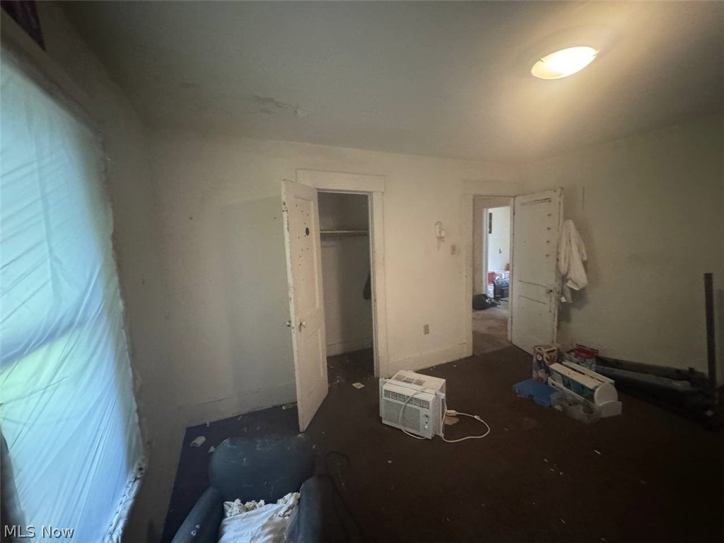 1316 Saint Elmo Avenue NE Canton OH 44705