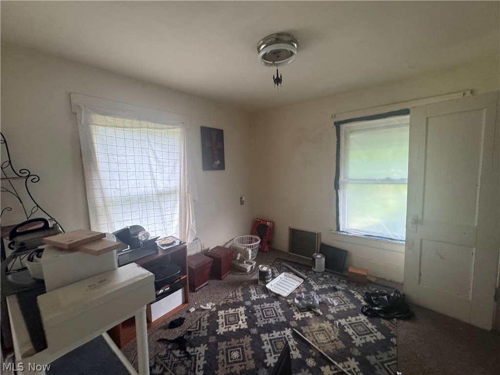 1316 Saint Elmo Avenue NE Canton OH 44705