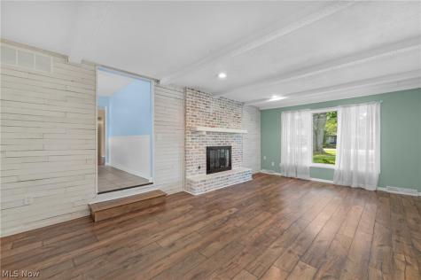 181 Brentview Drive Grafton OH 44044