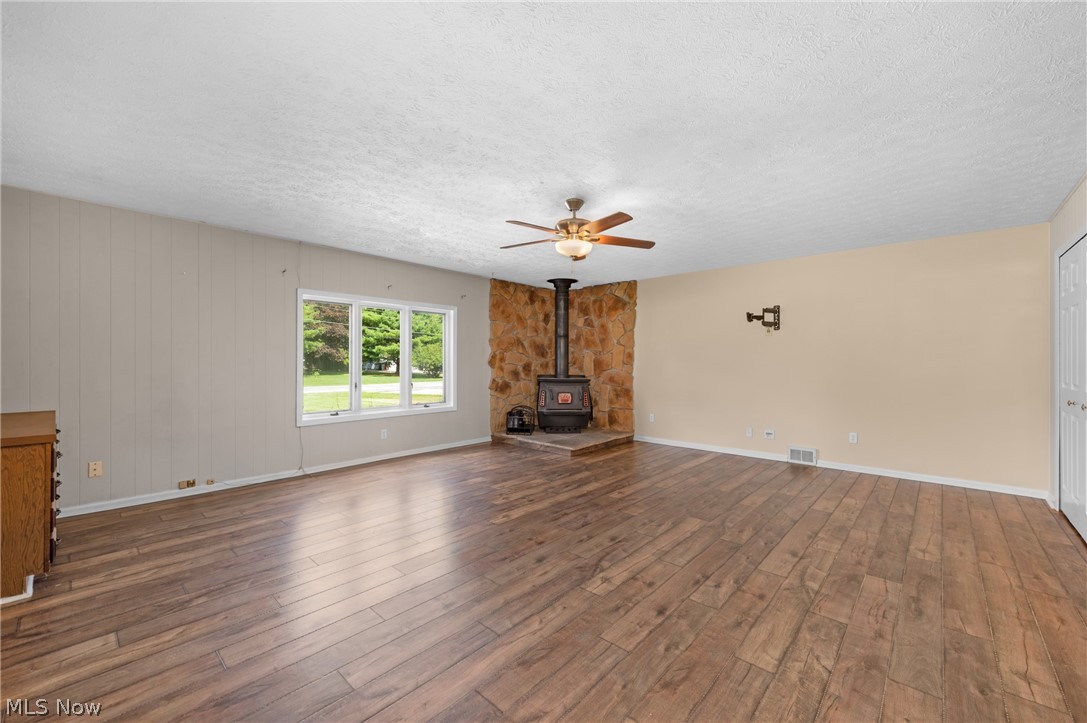 181 Brentview Drive Grafton OH 44044