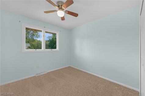 181 Brentview Drive Grafton OH 44044