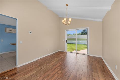 181 Brentview Drive Grafton OH 44044