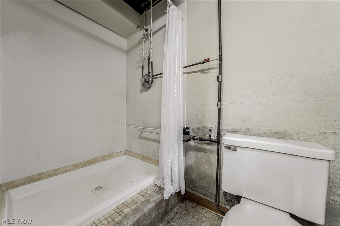65 Parkwood Drive Shelby OH 44875
