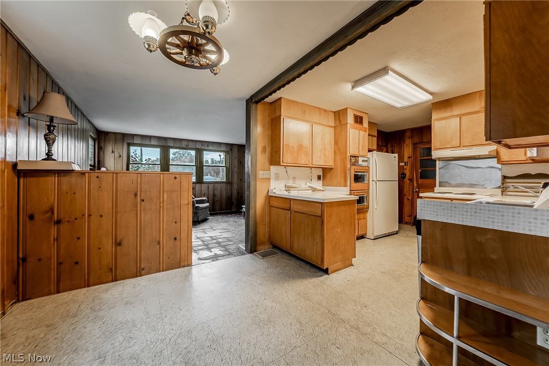 65 Parkwood Drive Shelby OH 44875
