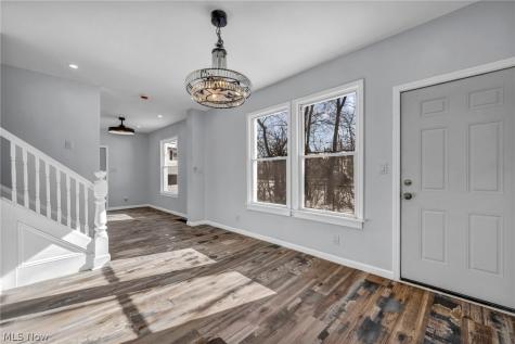 3064 W 16th Street Cleveland OH 44113