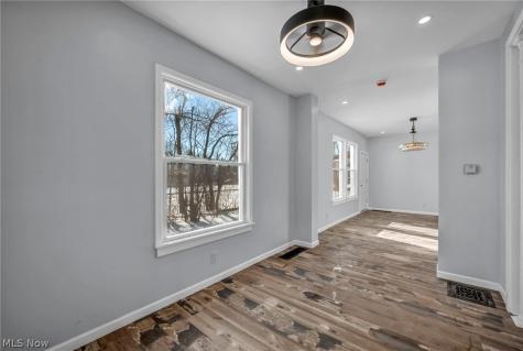 3064 W 16th Street Cleveland OH 44113