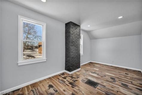 3064 W 16th Street Cleveland OH 44113