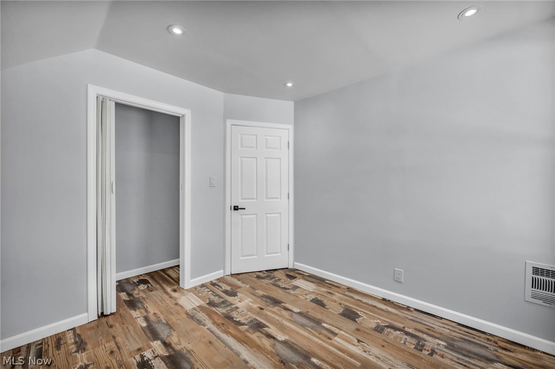 3064 W 16th Street Cleveland OH 44113