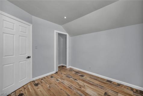 3064 W 16th Street Cleveland OH 44113