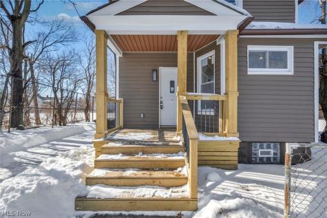 3064 W 16th Street Cleveland OH 44113