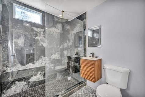 3064 W 16th Street Cleveland OH 44113