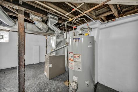 3064 W 16th Street Cleveland OH 44113